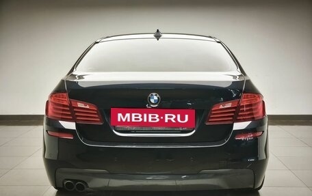 BMW 5 серия, 2016 год, 2 400 000 рублей, 4 фотография