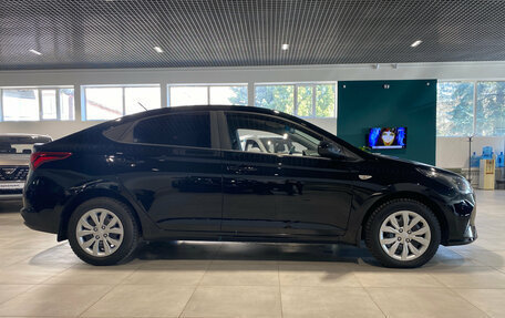 Hyundai Solaris II рестайлинг, 2021 год, 1 399 000 рублей, 8 фотография