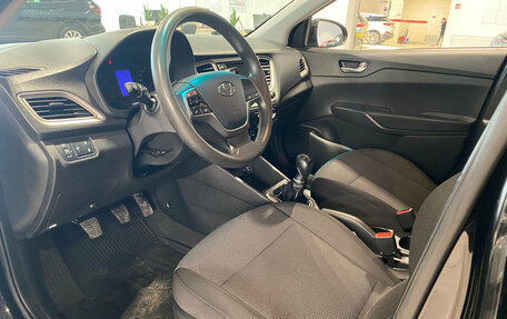 Hyundai Solaris II рестайлинг, 2021 год, 1 399 000 рублей, 10 фотография