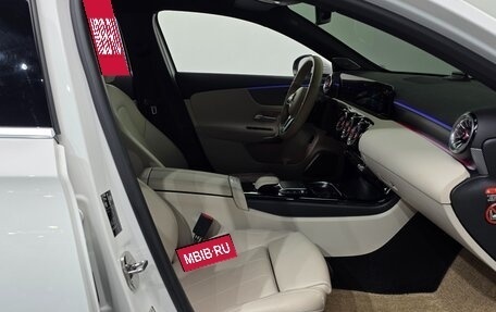 Mercedes-Benz A-Класс, 2022 год, 2 520 000 рублей, 11 фотография