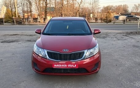 KIA Rio III рестайлинг, 2012 год, 520 000 рублей, 1 фотография
