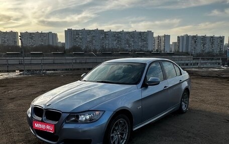BMW 3 серия, 2011 год, 970 000 рублей, 1 фотография