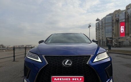 Lexus RX IV рестайлинг, 2021 год, 6 000 000 рублей, 1 фотография