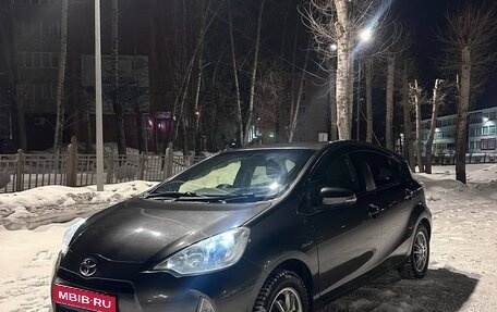 Toyota Aqua I, 2014 год, 870 000 рублей, 1 фотография