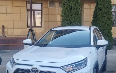 Toyota RAV4, 2021 год, 2 920 000 рублей, 1 фотография