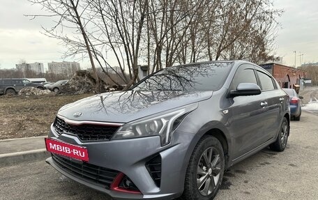 KIA Rio IV, 2020 год, 1 200 000 рублей, 2 фотография