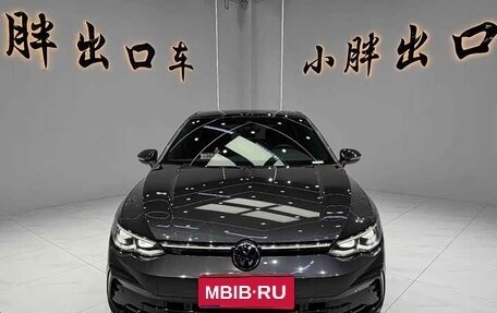 Volkswagen Golf VIII, 2022 год, 2 320 000 рублей, 1 фотография
