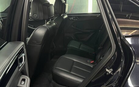 Porsche Macan I рестайлинг, 2023 год, 11 700 000 рублей, 8 фотография