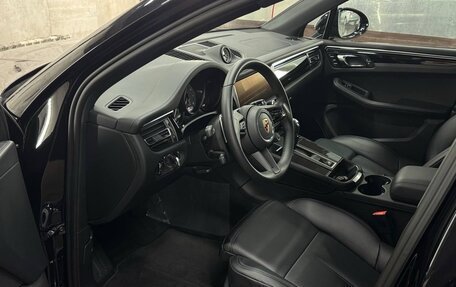 Porsche Macan I рестайлинг, 2023 год, 11 700 000 рублей, 9 фотография