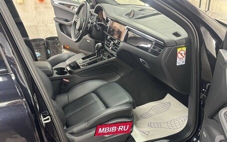 Porsche Macan I рестайлинг, 2023 год, 11 700 000 рублей, 7 фотография