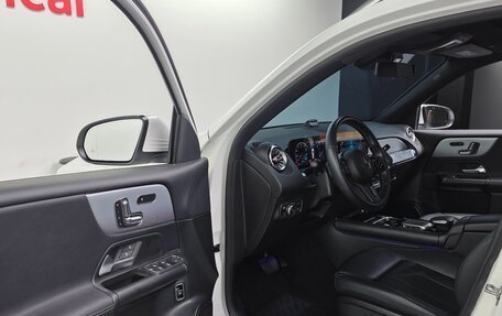 Mercedes-Benz GLB, 2021 год, 3 120 000 рублей, 10 фотография