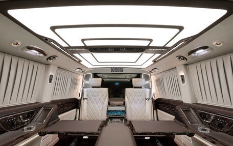 Mercedes-Benz V-Класс, 2026 год, 56 200 000 рублей, 3 фотография