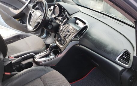 Opel Astra J, 2011 год, 650 000 рублей, 9 фотография