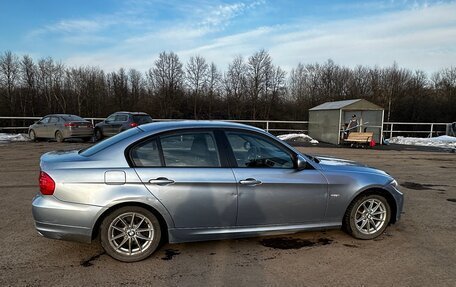 BMW 3 серия, 2011 год, 970 000 рублей, 6 фотография