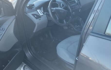 Hyundai ix35 I рестайлинг, 2014 год, 1 250 000 рублей, 4 фотография