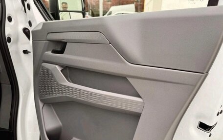 Volkswagen Transporter, 2025 год, 3 000 000 рублей, 16 фотография