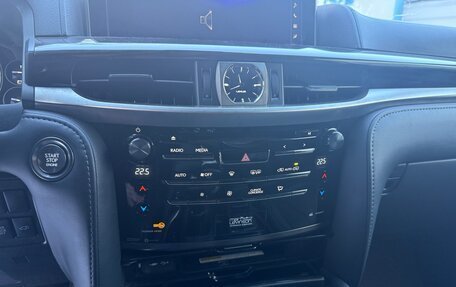 Lexus LX III, 2019 год, 11 850 000 рублей, 8 фотография