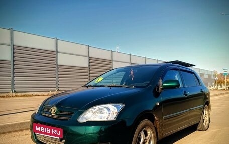 Toyota Corolla, 2004 год, 410 000 рублей, 4 фотография