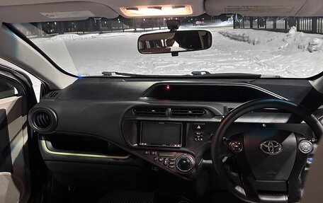 Toyota Aqua I, 2014 год, 870 000 рублей, 11 фотография