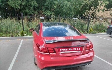 Mercedes-Benz E-Класс, 2015 год, 1 500 000 рублей, 3 фотография