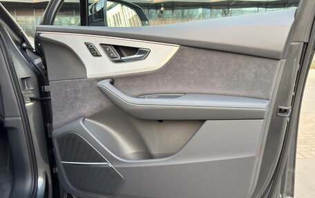 Audi Q7, 2025 год, 13 700 000 рублей, 26 фотография