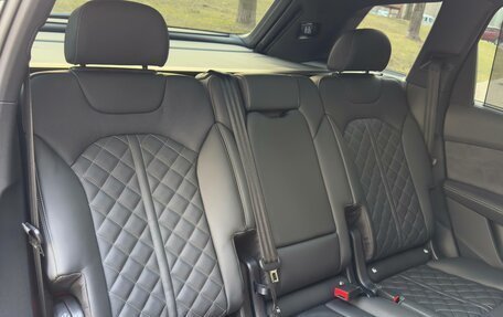 Audi Q7, 2025 год, 13 700 000 рублей, 34 фотография