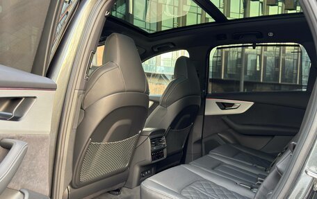 Audi Q7, 2025 год, 13 700 000 рублей, 38 фотография