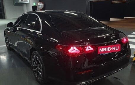 Mercedes-Benz E-Класс, 2025 год, 6 270 009 рублей, 4 фотография