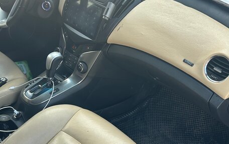 Chevrolet Cruze II, 2013 год, 570 000 рублей, 3 фотография