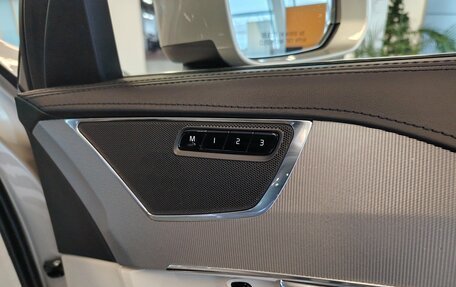 Volvo XC90 II рестайлинг, 2015 год, 2 990 000 рублей, 8 фотография