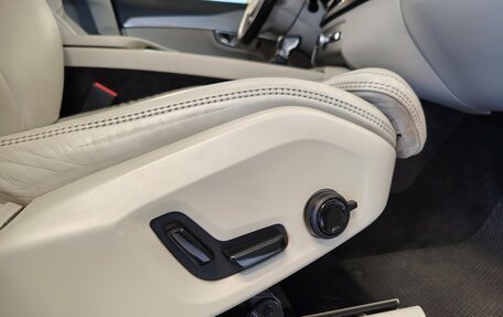 Volvo XC90 II рестайлинг, 2015 год, 2 990 000 рублей, 9 фотография