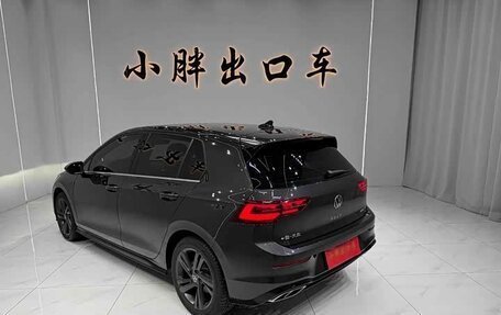 Volkswagen Golf VIII, 2022 год, 2 320 000 рублей, 5 фотография