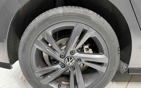 Volkswagen Golf VIII, 2022 год, 2 320 000 рублей, 14 фотография