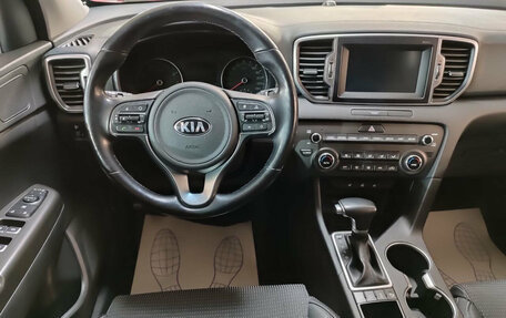 KIA Sportage IV рестайлинг, 2018 год, 2 240 000 рублей, 11 фотография