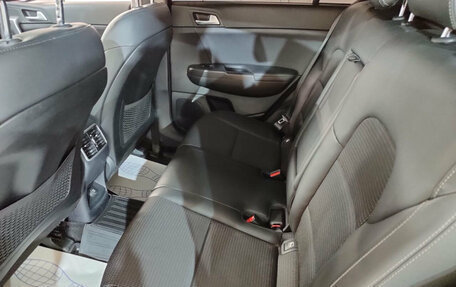 KIA Sportage IV рестайлинг, 2018 год, 2 240 000 рублей, 15 фотография