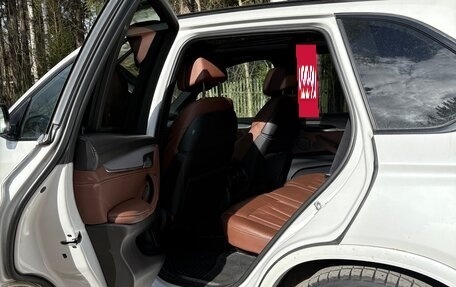 BMW X5, 2017 год, 3 050 000 рублей, 4 фотография