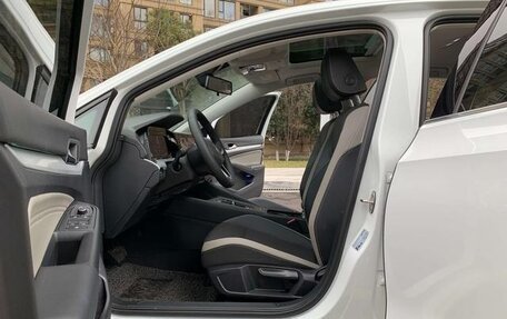 Volkswagen Golf VIII, 2022 год, 1 785 000 рублей, 7 фотография