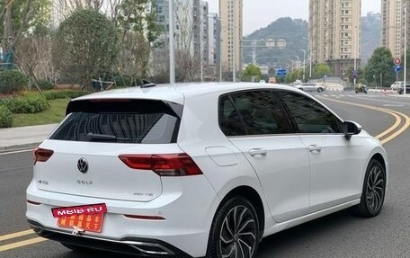 Volkswagen Golf VIII, 2022 год, 1 785 000 рублей, 6 фотография
