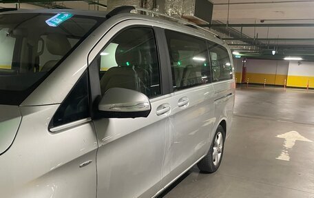 Mercedes-Benz V-Класс, 2015 год, 4 000 000 рублей, 8 фотография