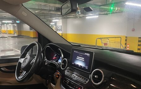 Mercedes-Benz V-Класс, 2015 год, 4 000 000 рублей, 11 фотография