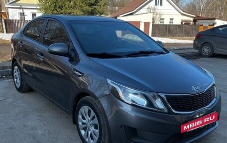 KIA Rio III рестайлинг, 2011 год, 685 000 рублей, 2 фотография