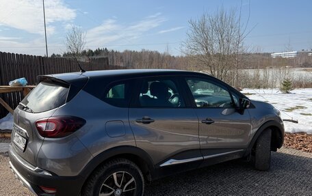 Renault Kaptur I рестайлинг, 2017 год, 1 200 000 рублей, 5 фотография