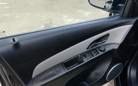 Chevrolet Cruze II, 2013 год, 850 000 рублей, 11 фотография