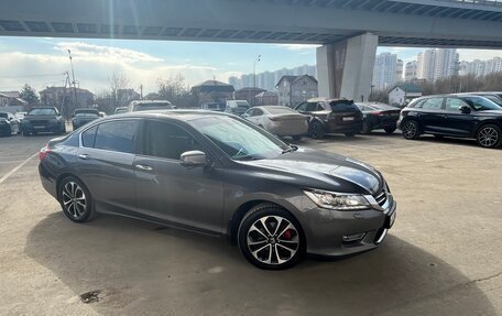 Honda Accord IX рестайлинг, 2013 год, 1 620 000 рублей, 4 фотография