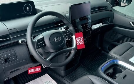 Hyundai Staria, 2024 год, 8 200 000 рублей, 4 фотография