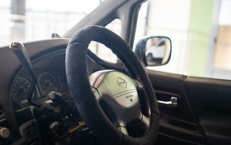 Nissan Presage I, 1999 год, 350 000 рублей, 15 фотография