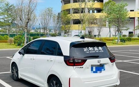 Honda Fit, 2022 год, 1 150 000 рублей, 4 фотография