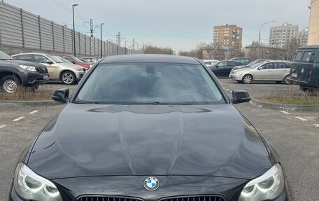 BMW 5 серия, 2015 год, 2 250 000 рублей, 2 фотография