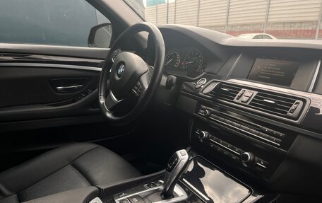 BMW 5 серия, 2015 год, 2 250 000 рублей, 8 фотография