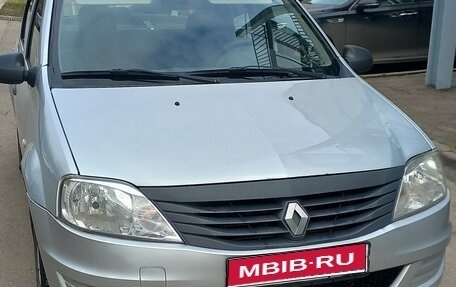 Renault Logan I, 2015 год, 450 000 рублей, 1 фотография